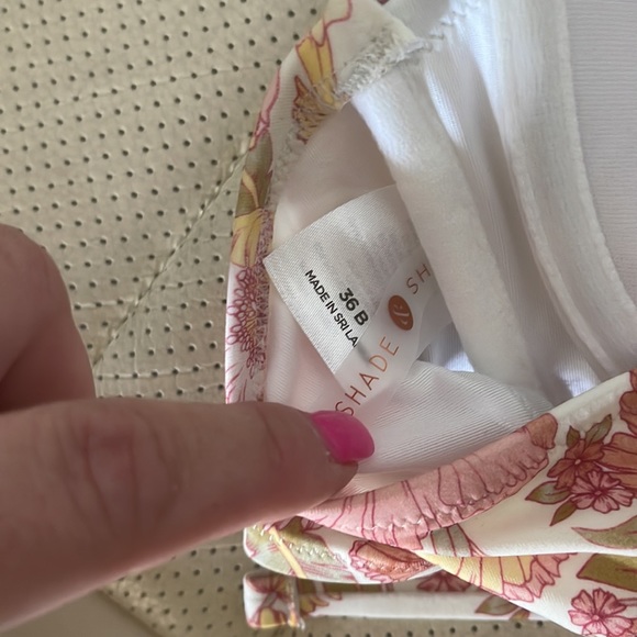 Shade & Shore bikini 36 B top and medium bottom - Picture 6 of 7